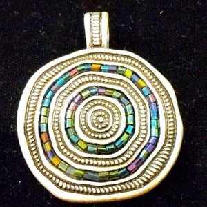 Premier Designs Pendent